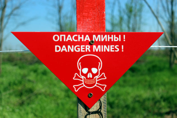 НЕСРЕЋА КОД СЈЕНИЦЕ: Повређен деминер на војном аеродрому